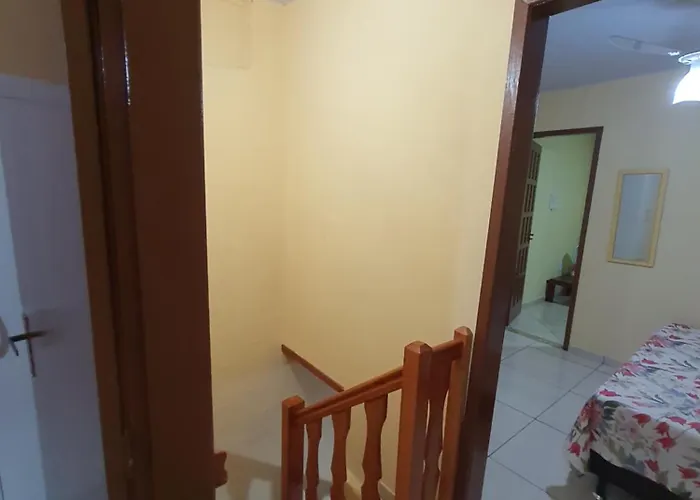 Casa Proxima A Praia Menos De 10 Minutos A Pe